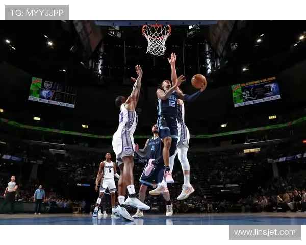 国王队新赛季展望:年轻核心崛起与季后赛之路的挑战与机遇 国王队新赛季展望:年轻核心崛起与季后赛之路的挑战与机遇