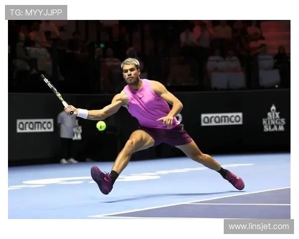 全球网球赛事聚焦：新星崛起与大满贯赛事的最新动态