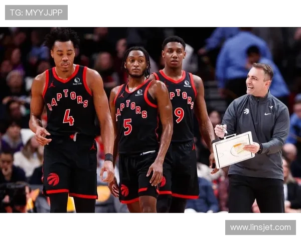 NBA赛季重大交易再掀波澜 多支球队积极调整阵容迎接新挑战