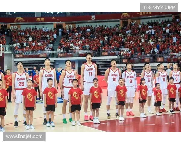 中国男篮备战亚洲杯新阵容亮相年轻力量成焦点主教练强调防守与团队执行力